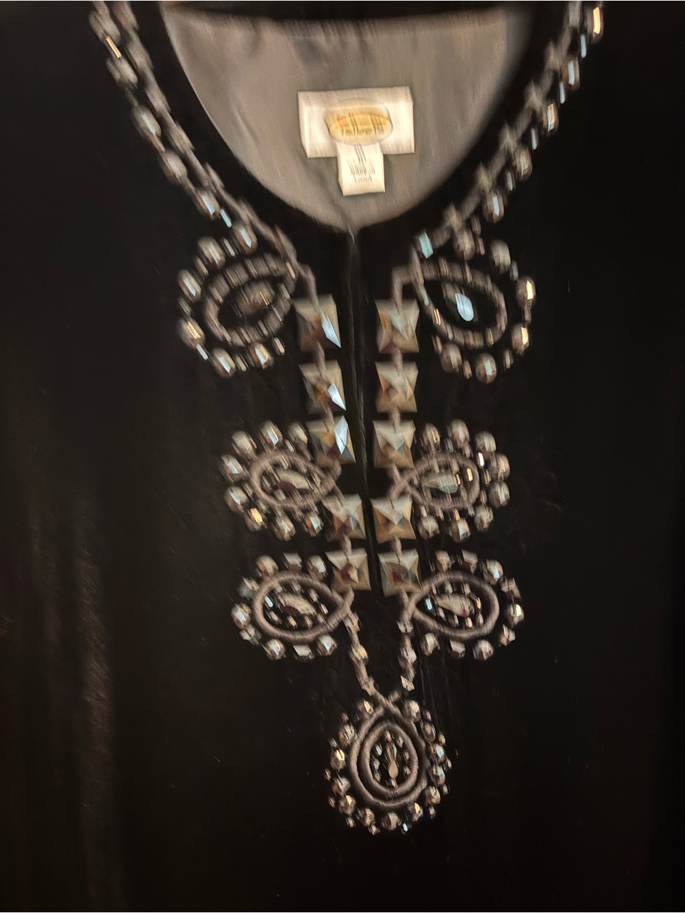 Talbot’s NWT Vintage Black Velvet with Bead embellishment Top - Picture 4 of 12
